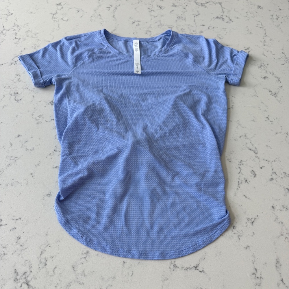 Lululemon Women's Blue Top
